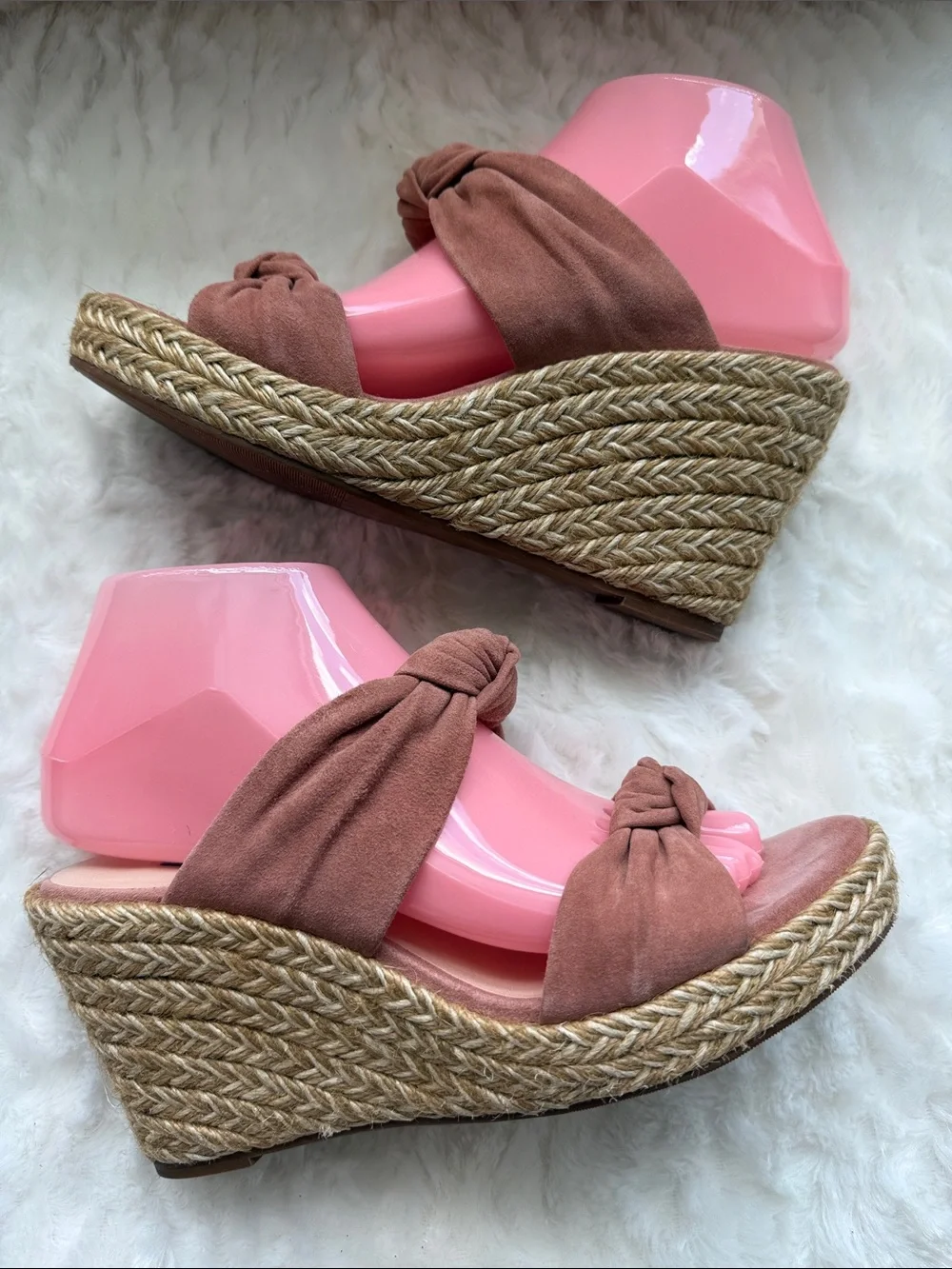 Stuart Weitzman Sarina Dessert Rose Suede Size 7 - Picture 8 of 17